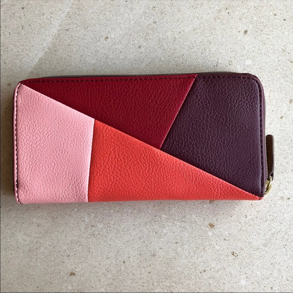 Fossil Red Multi Colorblock clutch wallet ❤️ - Picture 4 of 8